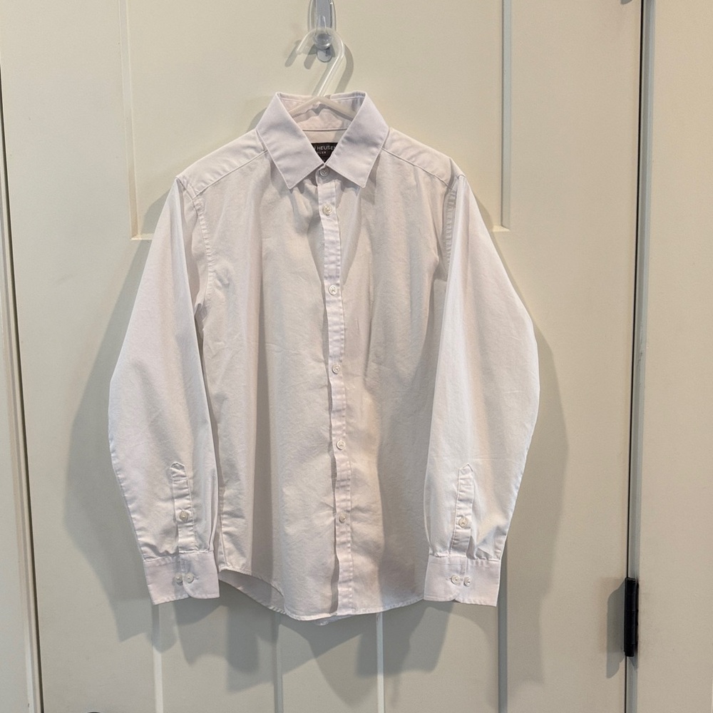Van Heusen Classic White Button Down Shirt